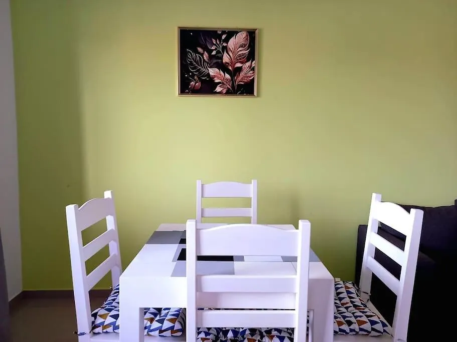 Apartamento Em Santa Maria- Espacoso&Confortavel